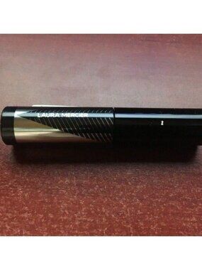 Laura Mercier Mascara Cavier Volume